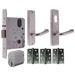 LOCKWOOD DOOR HARDWARE KIT FOR TIMBER DOOR (INC. HINGES, LOCK, HANDLES & CYLINDER)